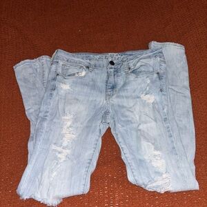 American Eagle Outfitters Light Wash Ripped Skinny Jeans